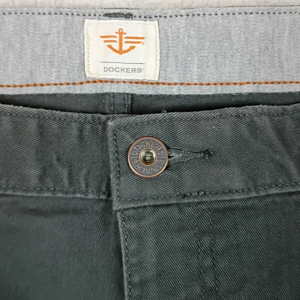 Dockers Chino Pants Mens 38x34 Dark Gray Cotton Blend Stretch Straight Leg